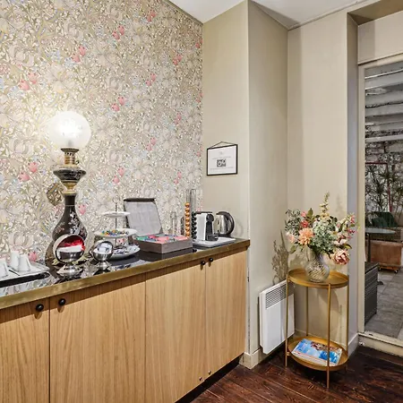 オテル ドゥ セーブル 3*