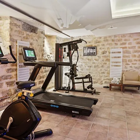 ホテル オテル ドゥ セーブル 3*