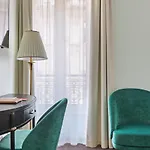 Hotel De Sevres
