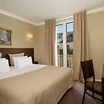 De Sevres Hotel Paris