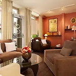Hotel De Sevres