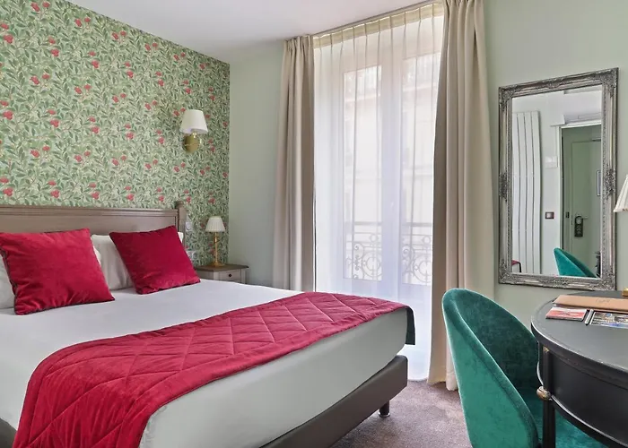 De Sevres 3*