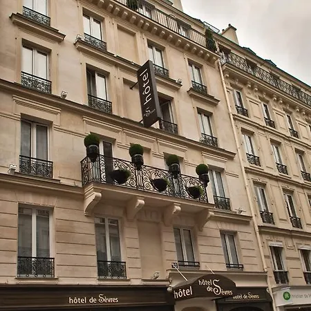 De Sèvres 3* Paris