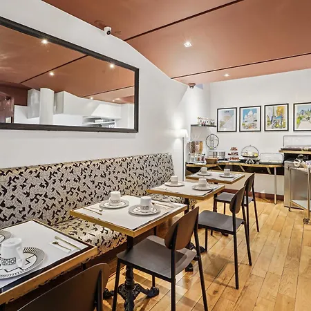De Sevres 3* Paris