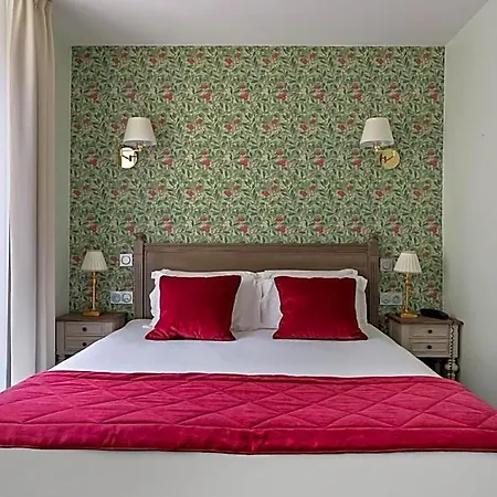 De Sevres Paris