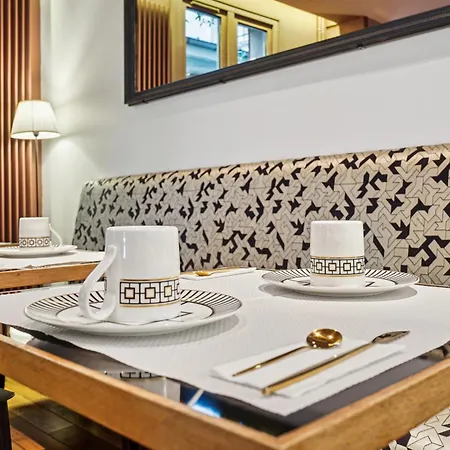 De Sevres Hotel 3*