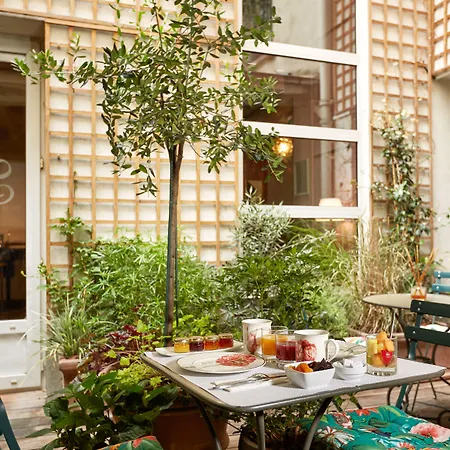 Hotel De Sevres